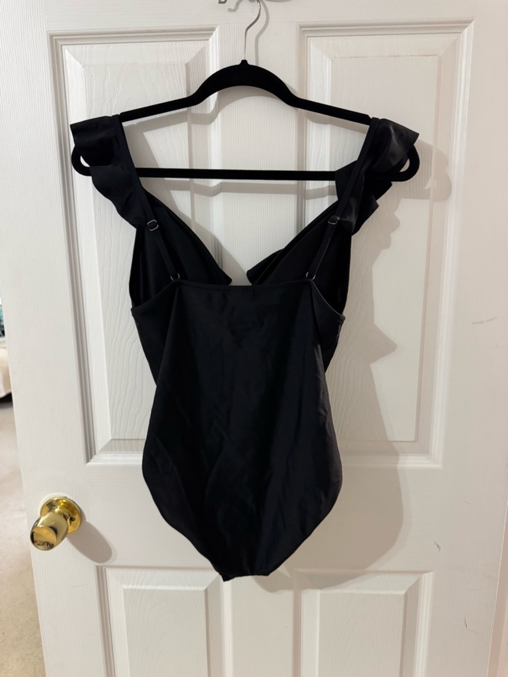 J.Crew Flutter Sleeve Black One-Piece Swimsuit 🩱- Small 🖤 - Picture 3 of 7